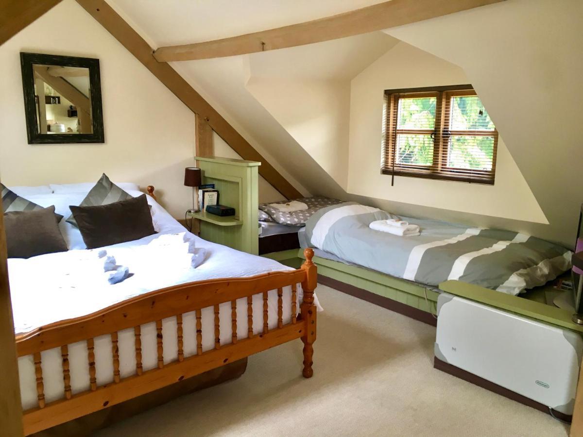 Greencourt Loft - The Cotswold Way, Stroud Hotel Stonehouse  Eksteriør billede